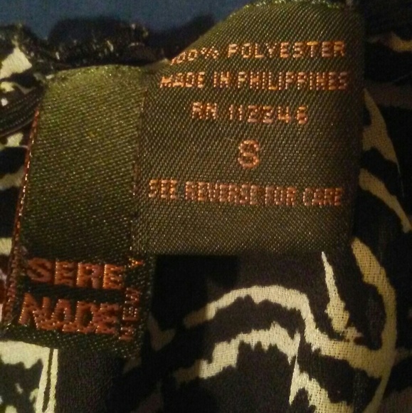 Black and white small blouse - Picture 4 of 5